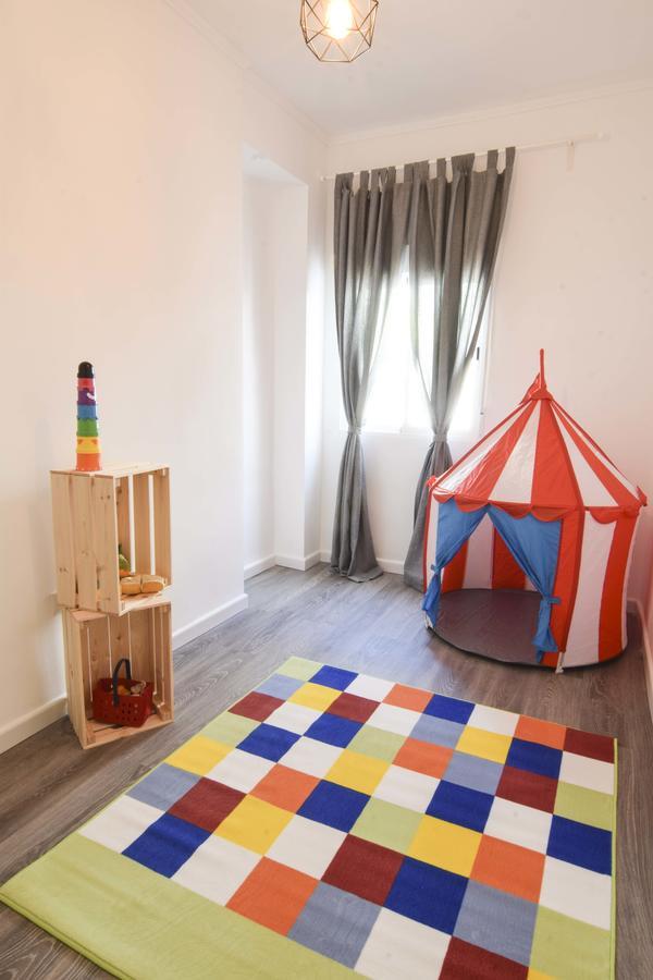 Апартаменты Letmalaga Sweet Family Экстерьер фото